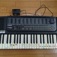 値下げ可　電子キーボード？ピアノ？　casio ct-636