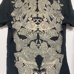 【エドハーディ】レア物　メンズTシャツの画像