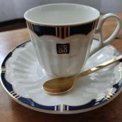 ジバンシーのコーヒーカップ ２客の画像