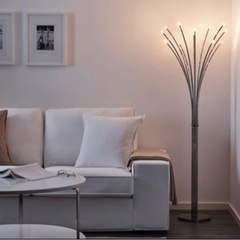 IKEA 間接照明　HOVNASの画像