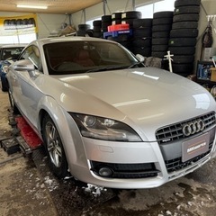 ⭐︎コミコミ30万円　アウディ　TT クワトロ　4WD　車検有　...