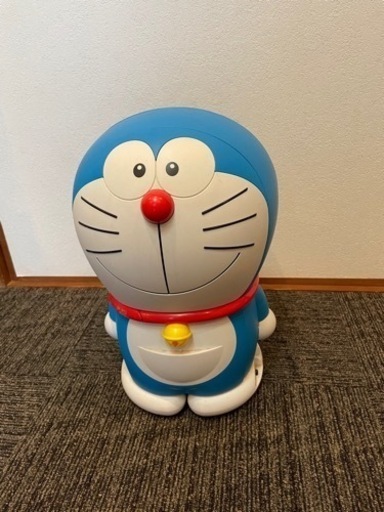 ドラえもん　冷蔵庫