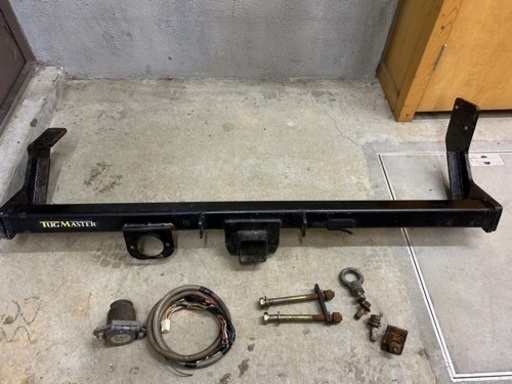 タグマスター100系ハイエース ヒッチメンバー