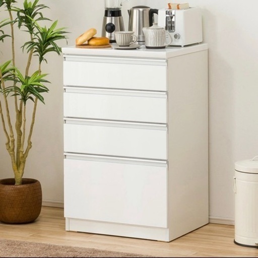 【超美品‼️】定価34,990円♪ ニトリ 59cm幅スリムキッチンカウンター(レジューム60) 食器棚 収納家具 鏡面仕上げホワイト♪