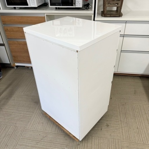 【超美品‼️】定価34,990円♪ ニトリ 59cm幅スリムキッチンカウンター(レジューム60) 食器棚 収納家具 鏡面仕上げホワイト
