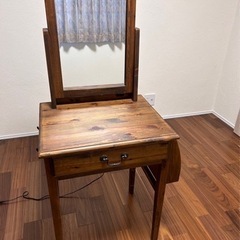 アンティーク　ドレッサー