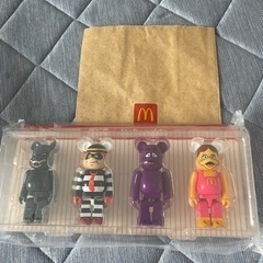新品　マクドナルドvsゴジラ　BE@RBRICK 4種セットの画像