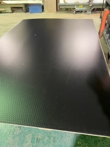 訳アリ9mm厚プラパール　約1600ｍｍｘ2300ｍｍ　大判１枚②　黒