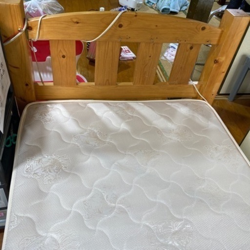 シングルベッド