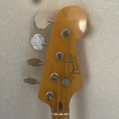 Fender japanベースの画像