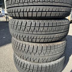 JMS０４０?タイヤ安く譲ります?中古スタッドレスタイヤ?１９５/６５R１５?　（）