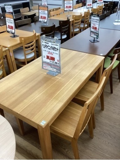 KA-43【新入荷　リサイクル品】ベンチダイニング4点セット　ナチュラル