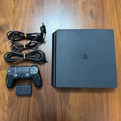 PS4  PlayStation  プレイステーション4  本体　写真の現品のみ