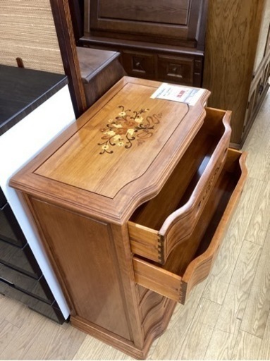 KA-45【新入荷　リサイクル品】象嵌/花梨無垢材　5段チェスト700