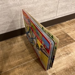 プラレール　トンネル　めいろ　えほんの画像