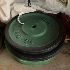 ベンチプレス　トレーニング機器の画像