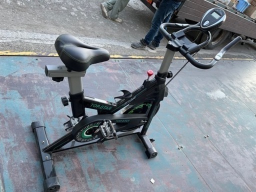 美品 高級 エアロバイク  静音 スピンバイク エアロ 自転車 エクササイズ ダイエット