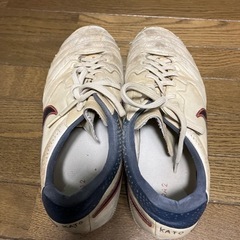 サッカーシューズ