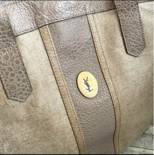 【早い者勝ち！週末セール開催中！！】YVES SAINT LAURENT イブサンローランショルダーバッグ