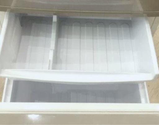 (送料無料) 2018年 極美品 プラズマ 冷蔵庫 霜取り不要 プラズマクラスターで嫌な匂いを消す ⑥