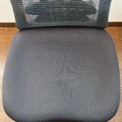 事務椅子(お話中)の画像