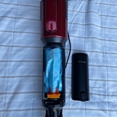 f●■アイリスオーヤマ・電気掃除機/スティッククリーナー【IC-SBA6-R】2021年式・極細軽量！の画像