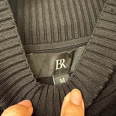 【バナナ・リパブリック】モックネックトップスの画像