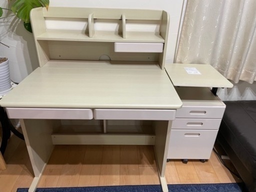 美品　学習机
