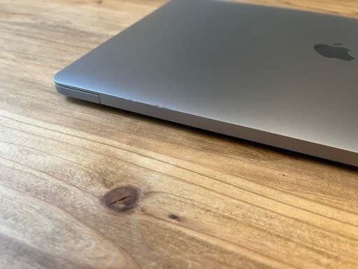 MacBook Pro 16インチ 2019 intel Corei7 16GB