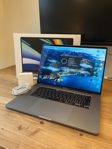 MacBook Pro 16インチ 2019 intel Corei7 16GB