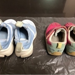 値下げ！13センチと13.5センチベビーシューズ4足セットの画像
