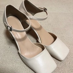 スクエアトゥパンプス 韓国ファッション
