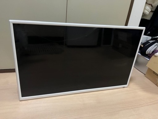 テレビ　32インチ液晶型