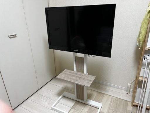 決まりました※液晶テレビ＋テレビスタンドセット (KRTN) 吉塚の