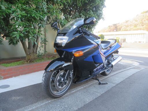 カワサキ　ZZR1100(ZXT10C)　平成2年式　実働中古車　車検付き(令和8年1月9日まで)　タイヤ前後バリ山　低走行車　バッテリー新品