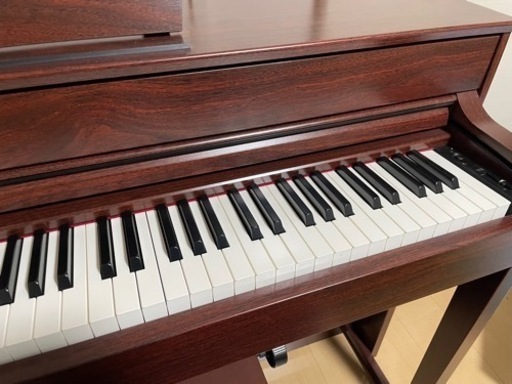 電子ピアノ　YAMAHA Clavinova