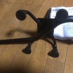 四点杖 伸縮式 歩行補助杖 S字クオッドケイン　楽々健の画像