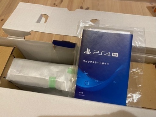 【終了】PlayStation4 Pro グレイシャー・ホワイト 1TB CUH-7100BB02