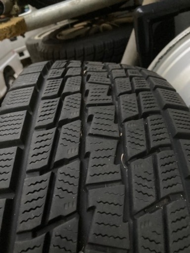 スタッドレスタイヤ　アルミ付き　225 60 R17 フォレスター等に