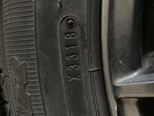 スタッドレスタイヤ　アルミ付き　225 60 R17 フォレスター等に