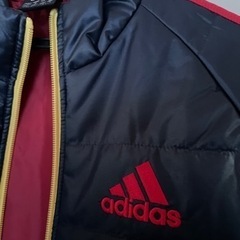 adidas ジャンパー　150 超美品　暖かいですの画像