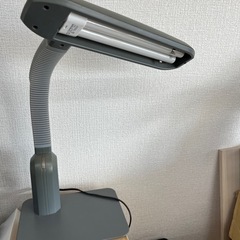 難あり　デスクライト