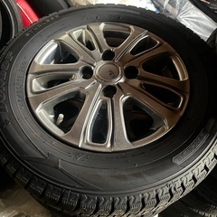 中古スタッドレスアルミセット！145/80R13!