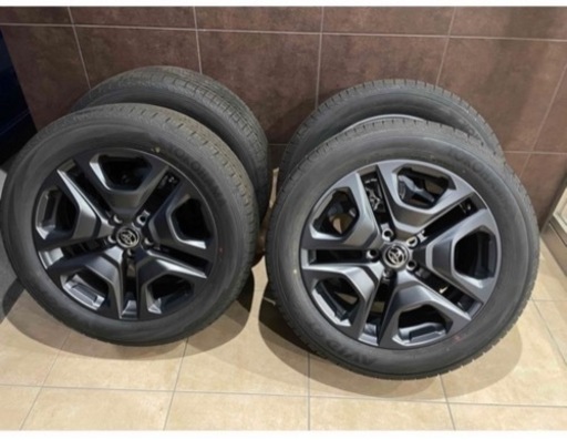 RAV4 アドベンチャー　純正ホイール