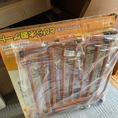 【お取引先決定】ベビーゲート　オートクローズ式　とびら木製ゲート...
