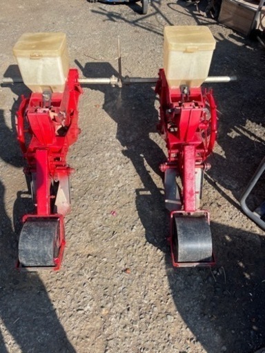 種まき機　向井工業