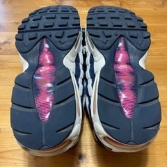 ナイキ エアマックス95 26cmの画像