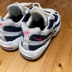 ナイキ エアマックス95 26cmの画像