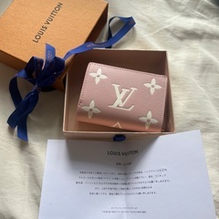 VUITTONお財布