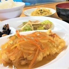 土日のみOK！食堂での調理補助スタッフ求人募集！の画像